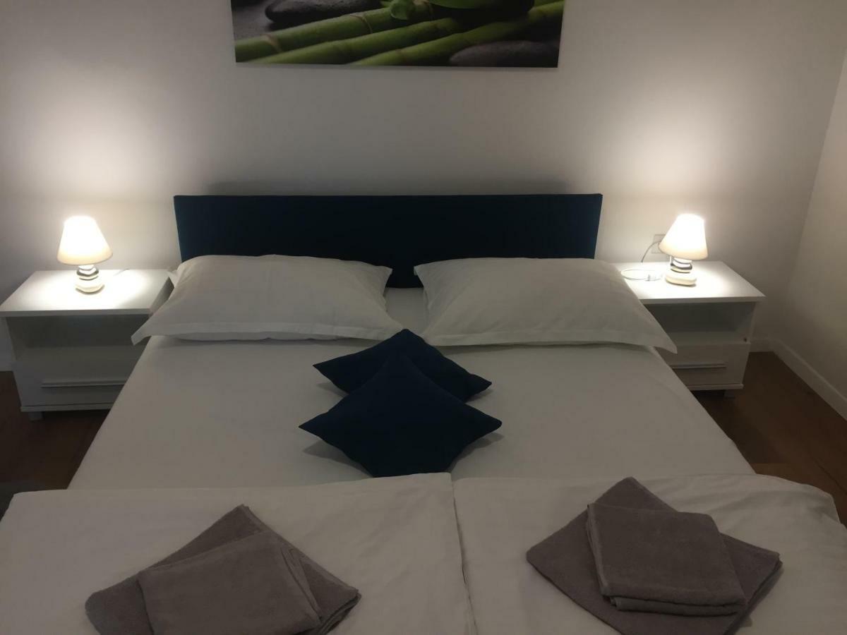 Apartament Bond With Private Parking Zadar Zewnętrze zdjęcie
