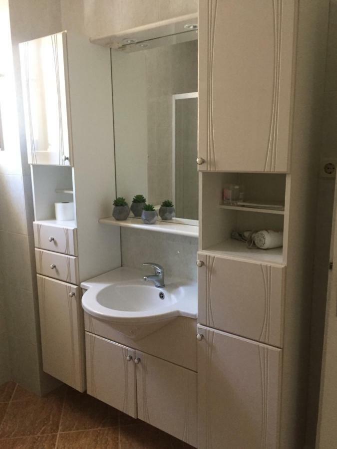 Apartament Bond With Private Parking Zadar Zewnętrze zdjęcie